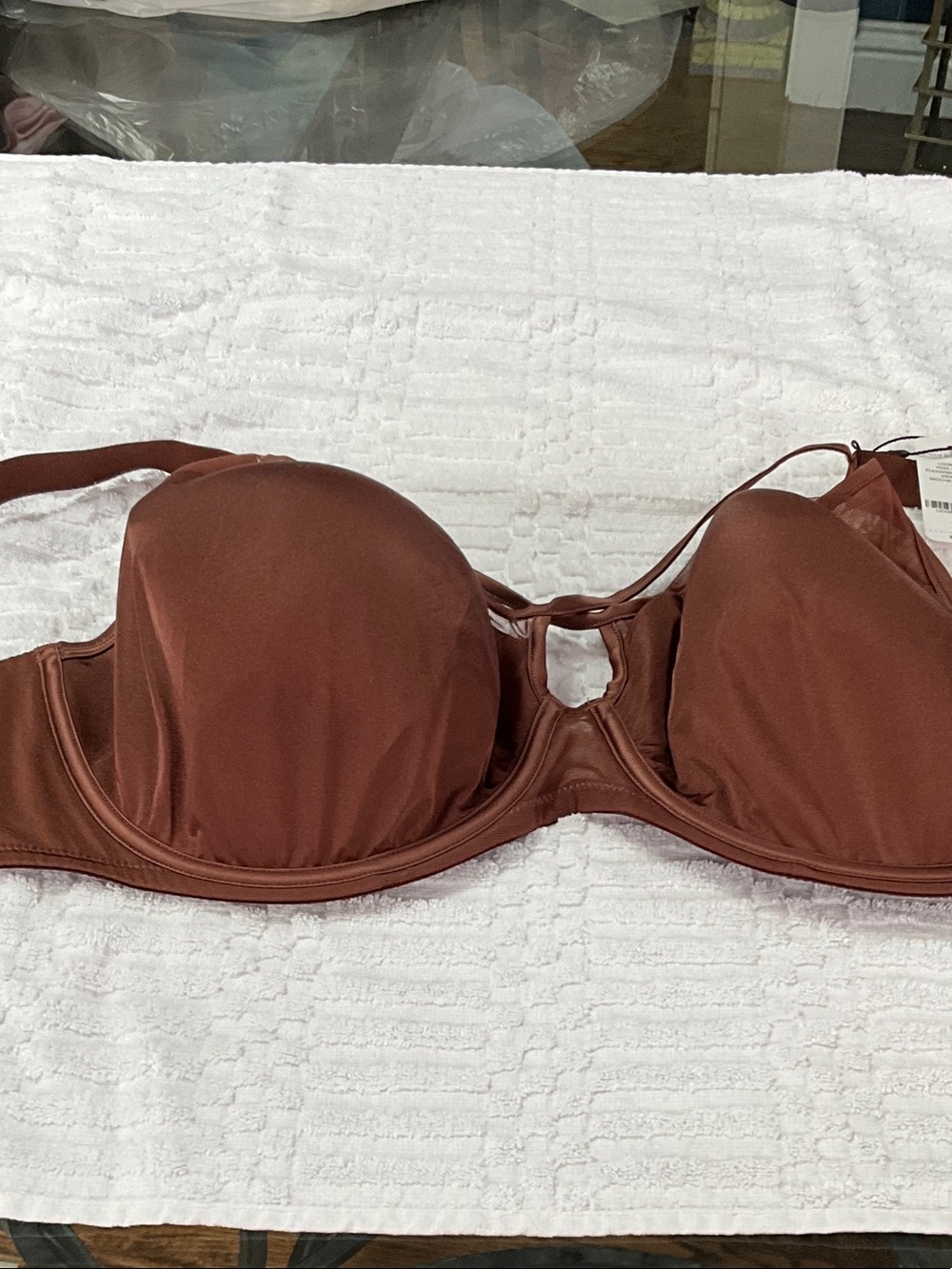 Tonal Brown Underwire Molded Bra with Center Keyhole